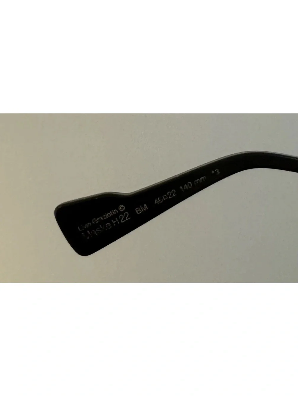 KUBORAUM H22 Black Square Metal Frame Glasses